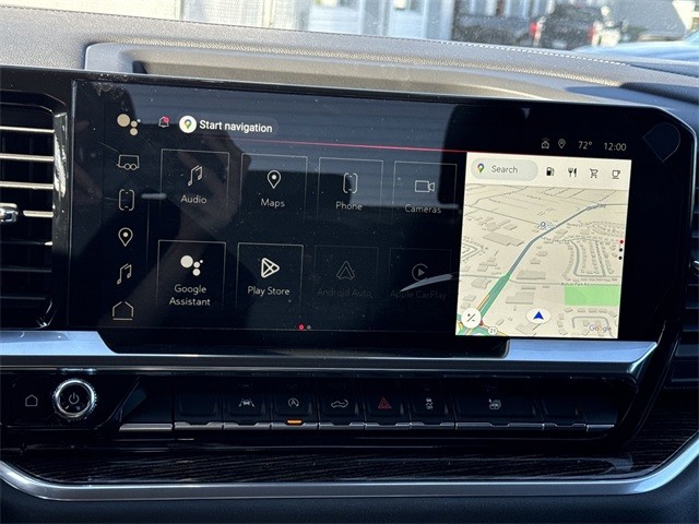 GMC Sierra 1500 Vehicle Full-screen Gallery Image 16