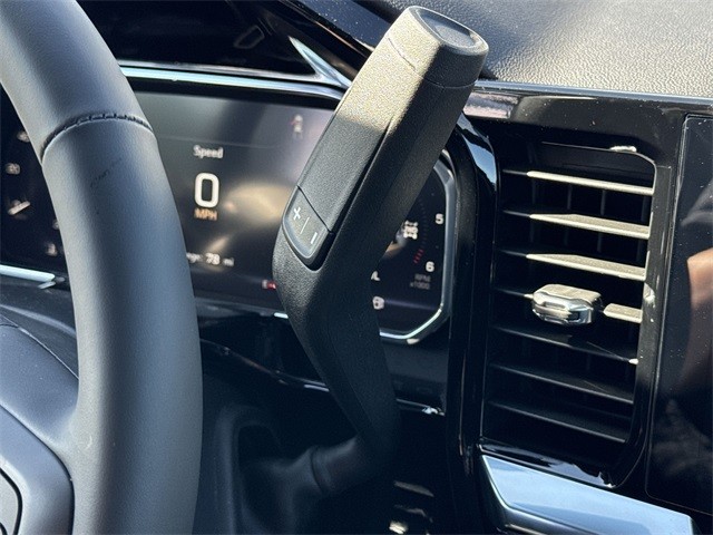 GMC Sierra 1500 Vehicle Full-screen Gallery Image 20