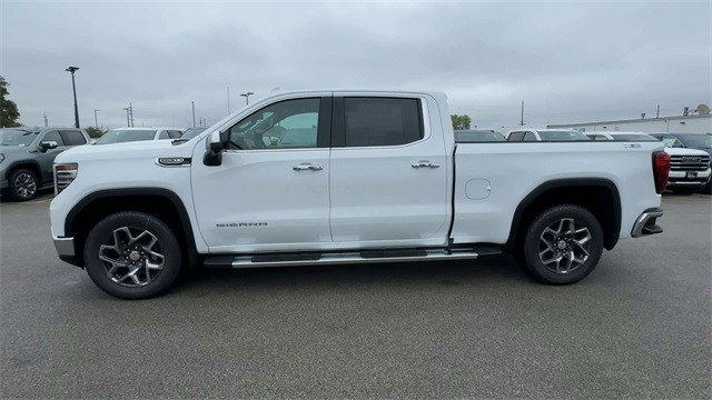 GMC Sierra 1500 Vehicle Full-screen Gallery Image 05