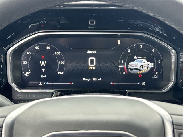 GMC Sierra 1500 Vehicle Full-screen Gallery Image 15