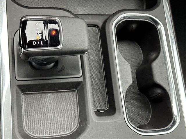 GMC Sierra 1500 Vehicle Full-screen Gallery Image 20