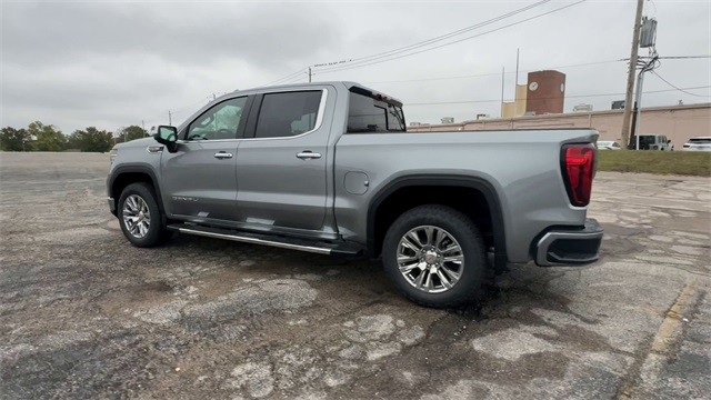 GMC Sierra 1500 Vehicle Full-screen Gallery Image 06