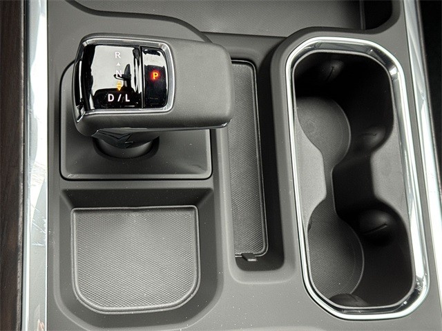 GMC Sierra 1500 Vehicle Full-screen Gallery Image 20