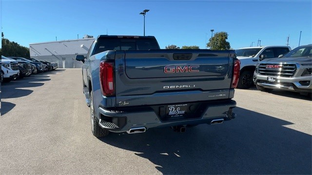 GMC Sierra 1500 Vehicle Full-screen Gallery Image 07