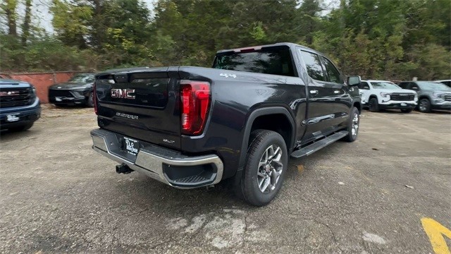 GMC Sierra 1500 Vehicle Full-screen Gallery Image 08