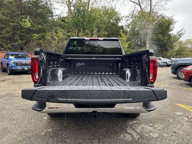 GMC Sierra 1500 Vehicle Full-screen Gallery Image 23