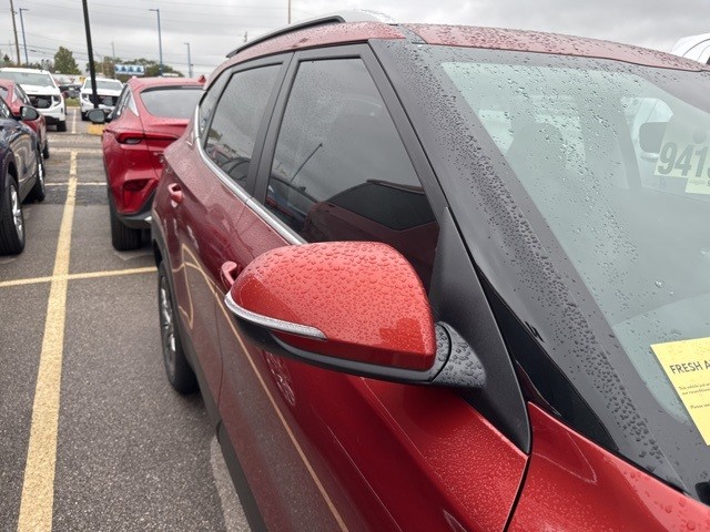 Kia Seltos Vehicle Full-screen Gallery Image 07