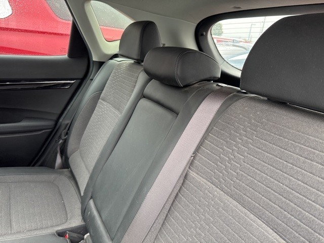 Kia Seltos Vehicle Full-screen Gallery Image 13