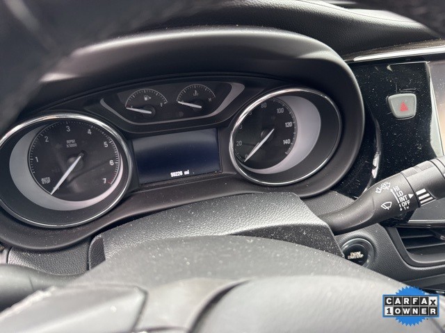 Buick Envision Vehicle Full-screen Gallery Image 15