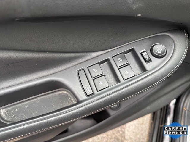 Buick Envision Vehicle Full-screen Gallery Image 19