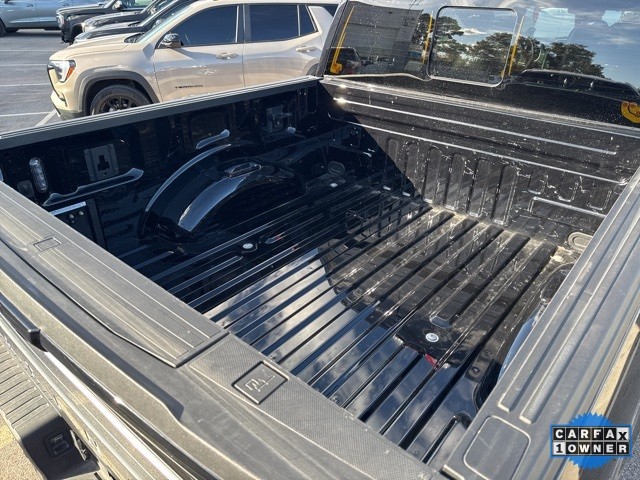 Ford F-150 Vehicle Full-screen Gallery Image 10