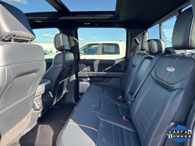 Ford F-150 Vehicle Full-screen Gallery Image 13