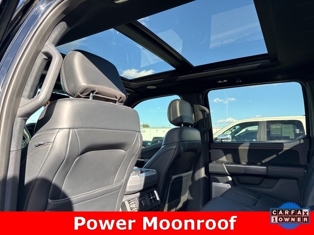 Ford F-150 Vehicle Full-screen Gallery Image 15