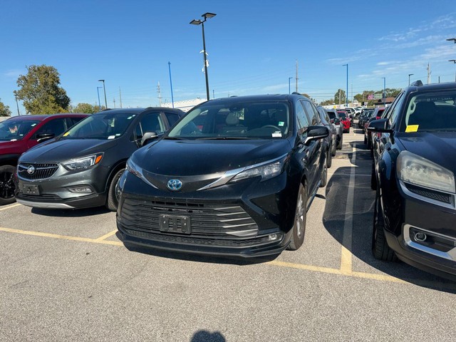 2025 Toyota Sienna