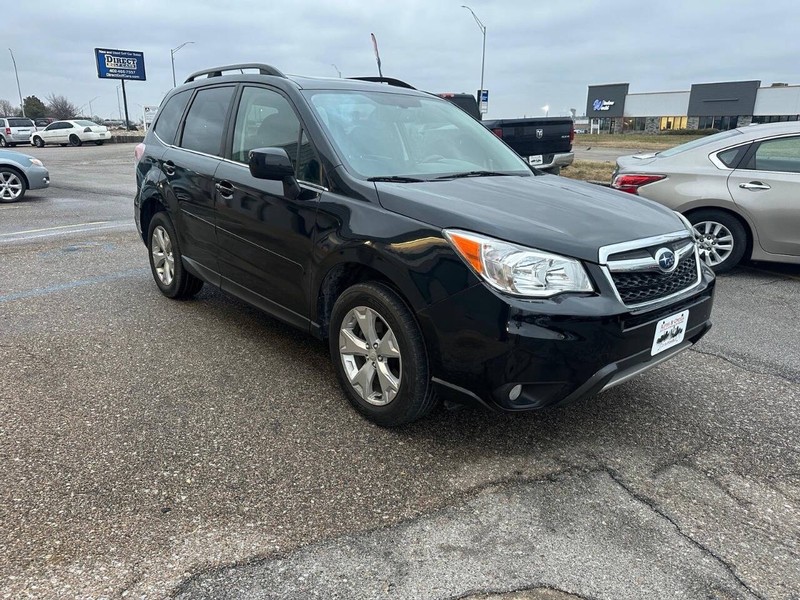 Subaru Forester Vehicle Full-screen Gallery Image 05