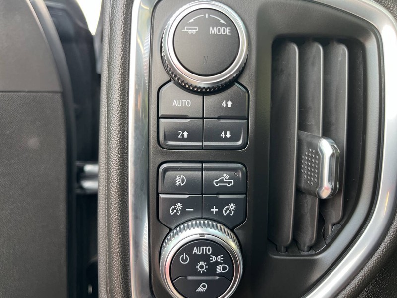 GMC Sierra 1500 Vehicle Image 13