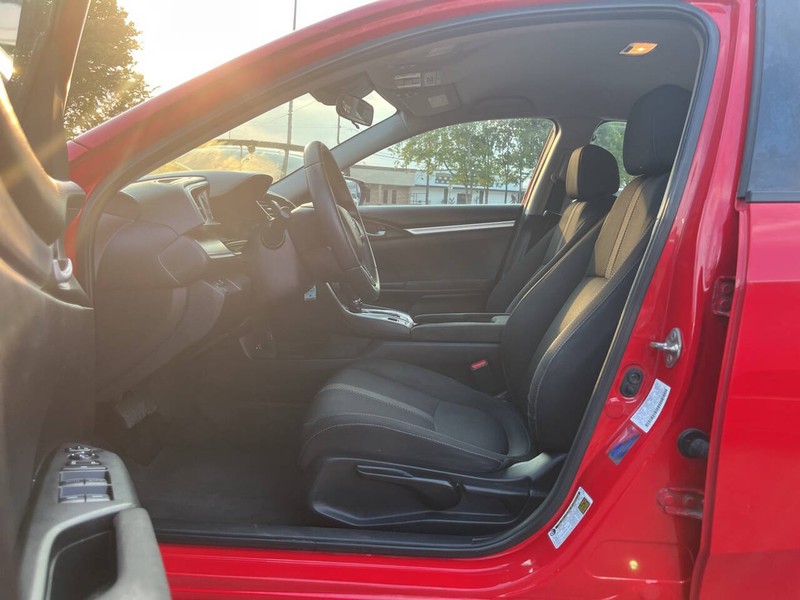 Honda Civic Sedan Vehicle Image 07