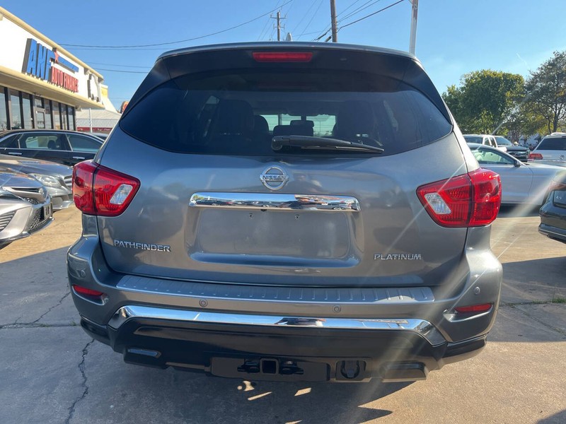 Nissan Pathfinder Vehicle Image 03