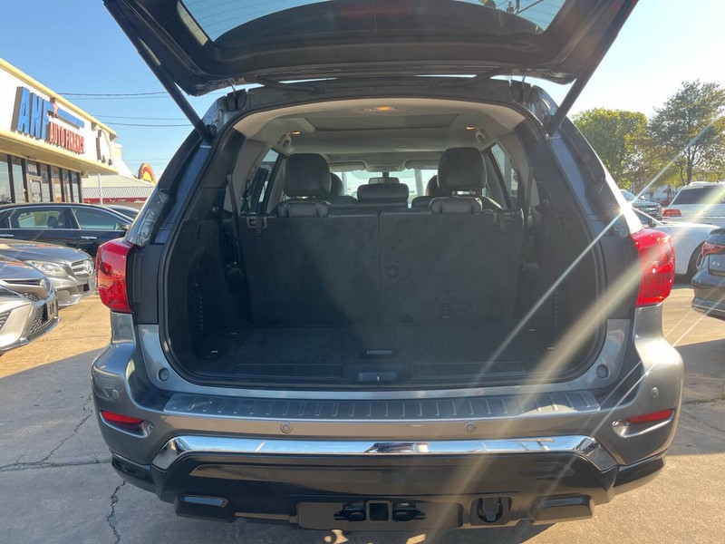 Nissan Pathfinder Vehicle Image 09