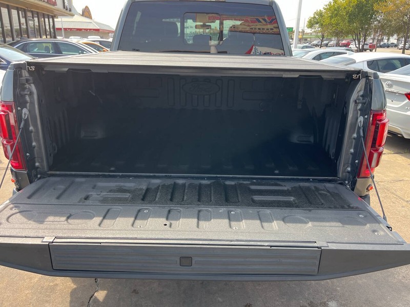 Ford F-150 Vehicle Image 10