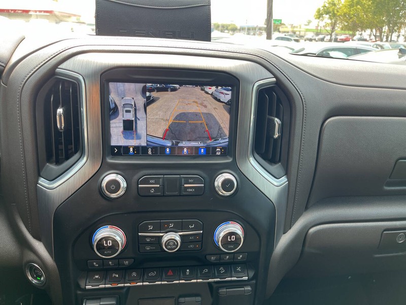 GMC Sierra 1500 Vehicle Image 16