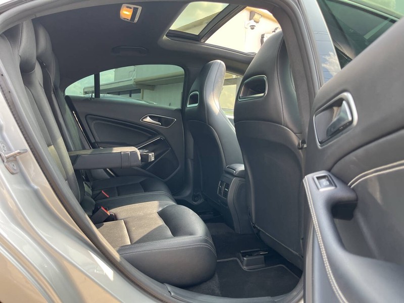 Mercedes-Benz CLA Vehicle Image 09