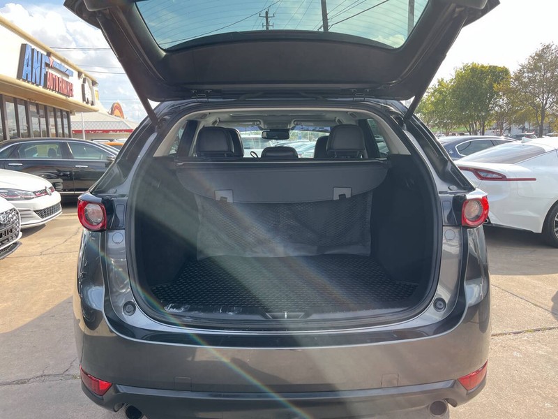 Mazda CX-5 Vehicle Image 09
