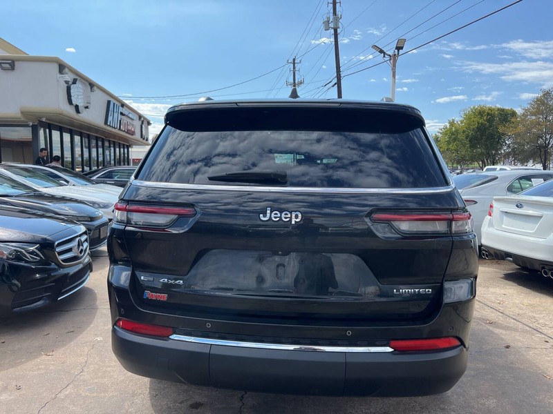 Jeep Grand Cherokee L Vehicle Image 04