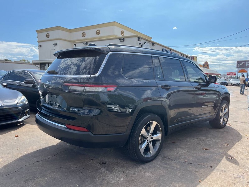 Jeep Grand Cherokee L Vehicle Image 05