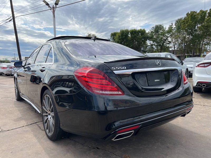 Mercedes-Benz S-Class Vehicle Image 03