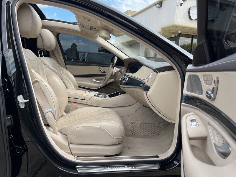 Mercedes-Benz S-Class Vehicle Image 13