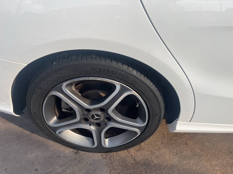 Mercedes-Benz CLA Vehicle Image 16