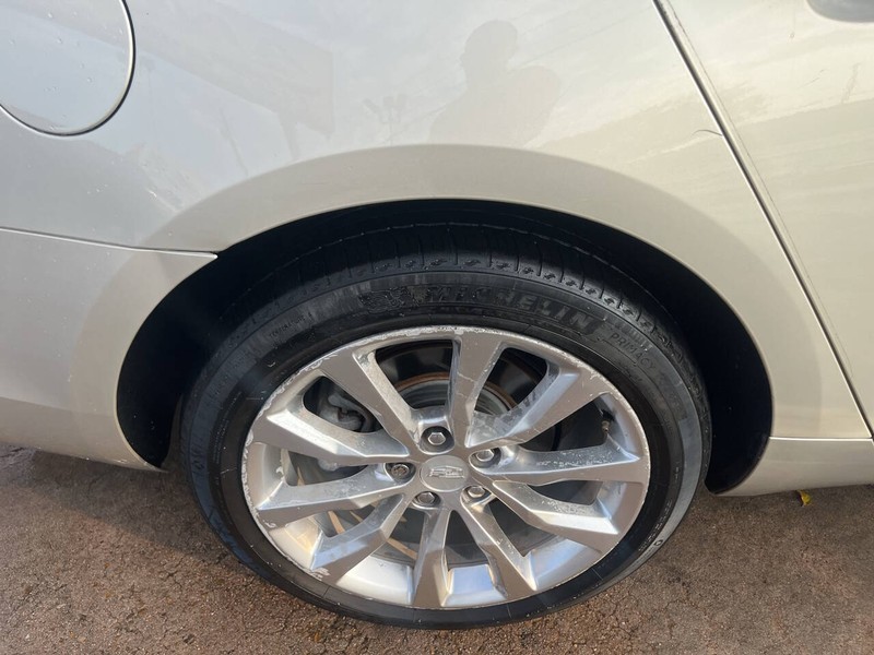 Cadillac XTS Vehicle Image 20