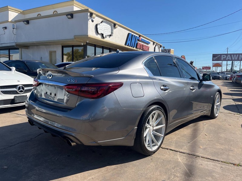 INFINITI Q50 Vehicle Image 05