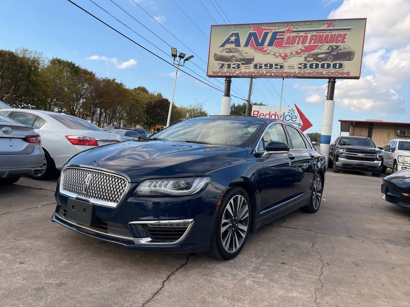 2018 Lincoln MKZ Reserve's photo