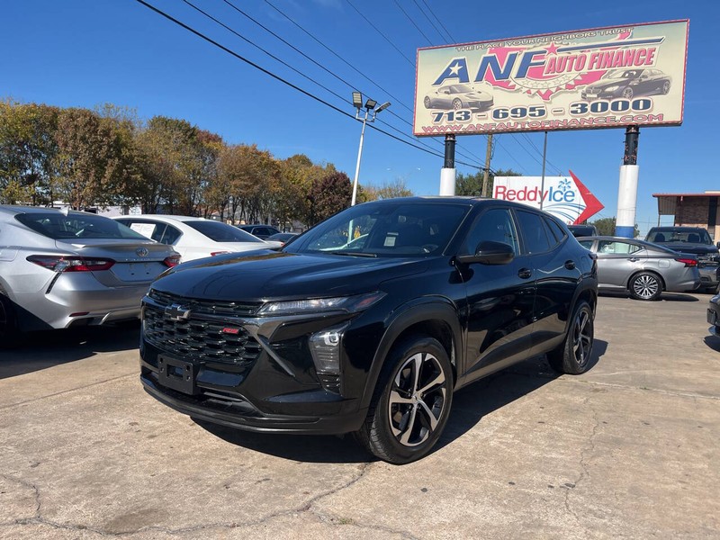 2024 Chevrolet Trax RS's photo