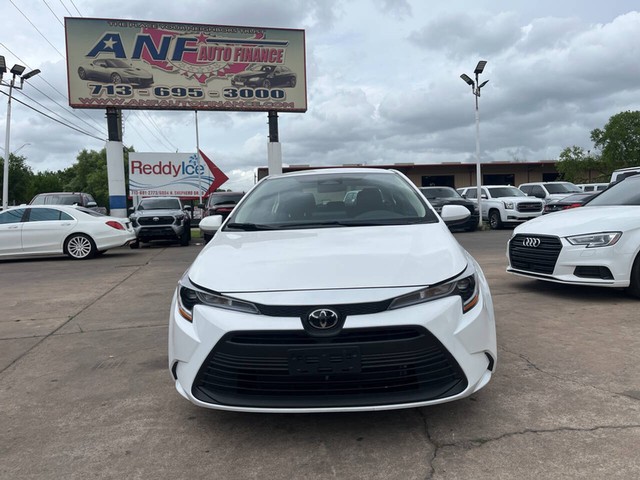 Toyota Corolla LE - Houston TX