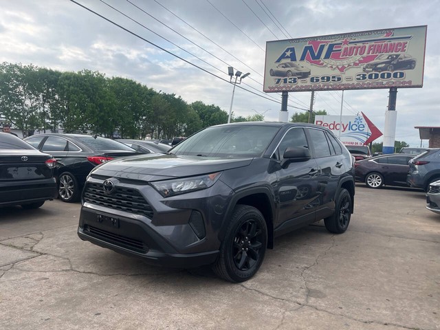 Toyota RAV4 LE - Houston TX