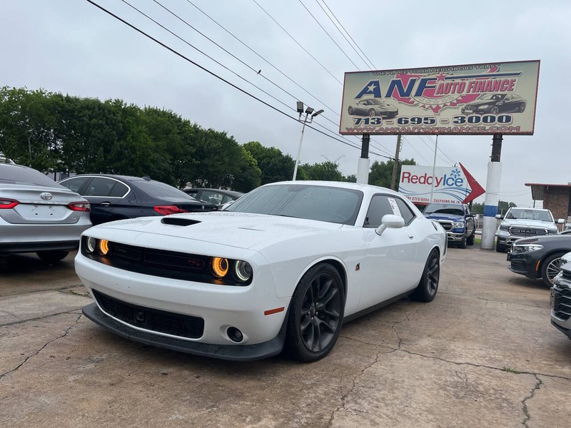 2020 Dodge Challenger R/T Scat Pack's photo