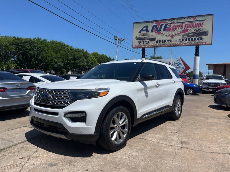 2020 Ford Explorer Limited 4WD's photo