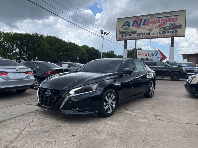 Nissan Altima 2.5 S - Houston TX