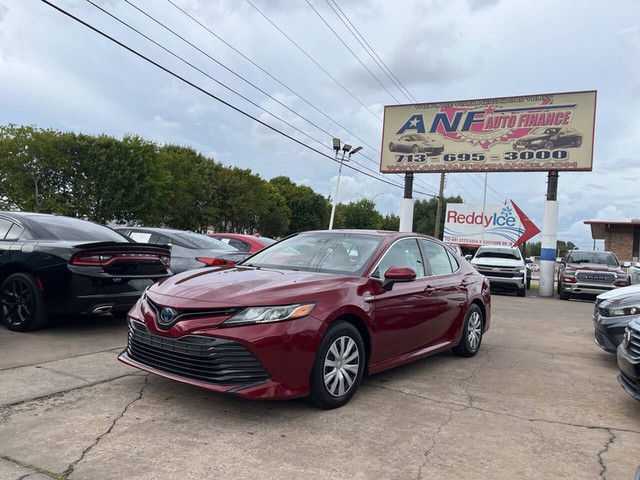 Toyota Camry Hybrid LE - Houston TX