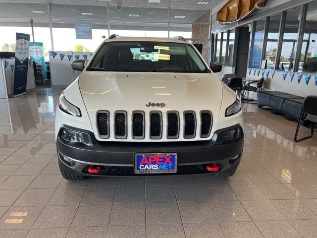 Jeep Cherokee Vehicle Full-screen Gallery Image 19
