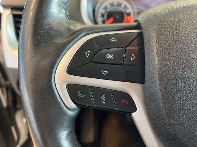 Jeep Cherokee Vehicle Full-screen Gallery Image 25