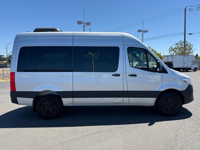 Mercedes-Benz Sprinter Passenger Van Vehicle Full-screen Gallery Image 02
