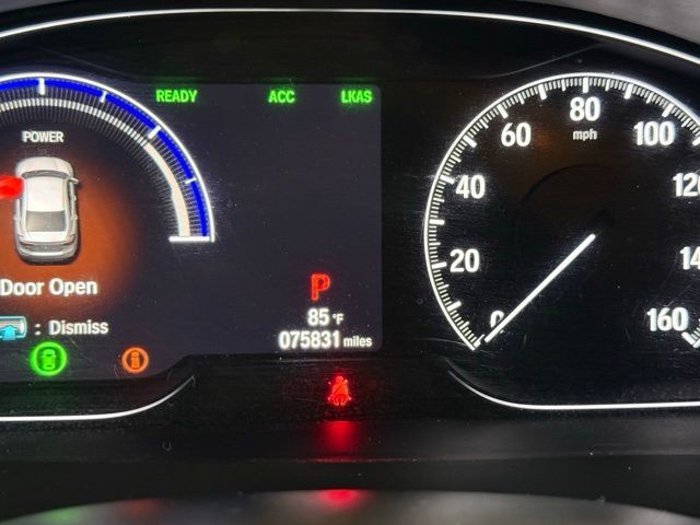 Honda Insight Vehicle Full-screen Gallery Image 12