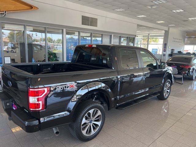 Ford F-150 Vehicle Full-screen Gallery Image 05
