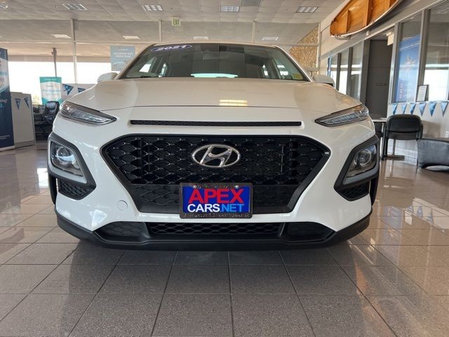 Hyundai Kona Vehicle Full-screen Gallery Image 16