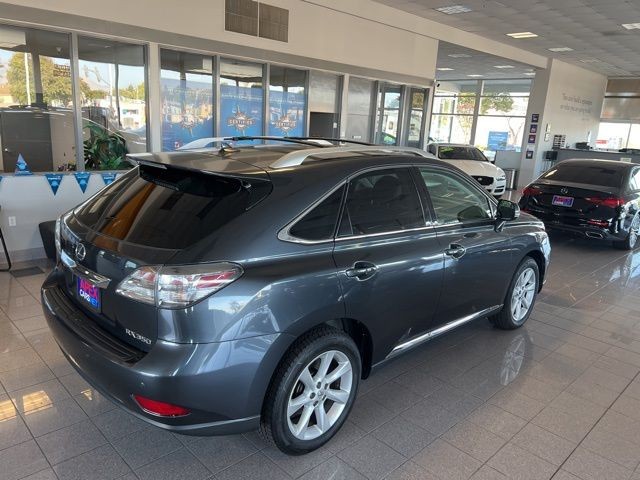 Lexus RX 350 Vehicle Full-screen Gallery Image 05