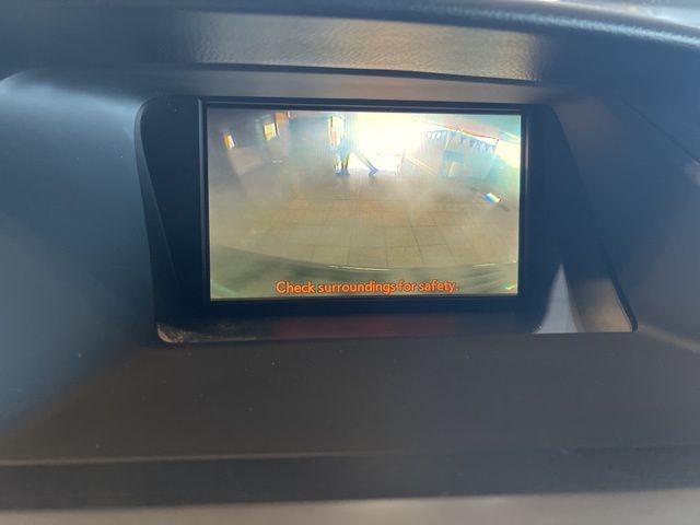 Lexus RX 350 Vehicle Full-screen Gallery Image 29